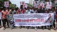 প্রধানমন্ত্রীর ফটোগ্রাফারের বিরুদ্ধে চাঁদাবাজির অভিযোগ