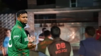 সাকিব আল হাসানের বাড়িতে বোমা নিক্ষেপ