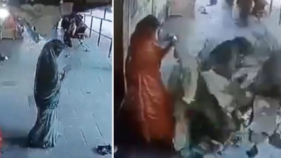 হাসপাতালে রোগীর মাথায় ভেঙে পড়ল ছাদ! 