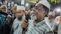 প্যারোলে মুক্তি পেয়ে বাবার জানাজা পড়লেন আওয়ামী লীগ নেতা
