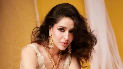 স্নিগ্ধা চৌধুরীর আয়ের উৎস অনুসন্ধানে দুদকে আবেদন