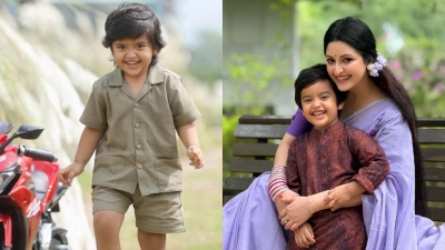 ‘আজ মা পরীর জন্মদিন’