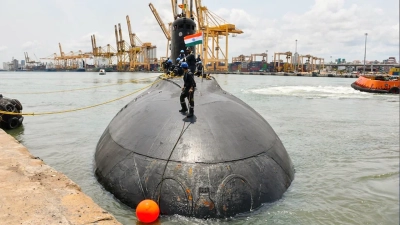 জার্মানির কাছ থেকে ৭০ হাজার কোটি রুপির সাবমেরিন কিনছে ভারত