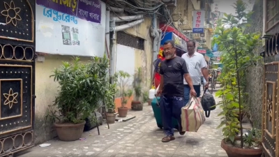 কলকাতায় দুদিনে বন্ধ ২ শতাধিক হোটেল, বিপাকে হাজারো বাংলাদেশি পর্যটক