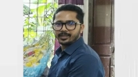 সপ্তাহে মাত্র দুই দিন অফিসে আসেন সাব-রেজিস্ট্রার ধীমান সেন