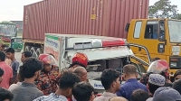 সড়ক দুর্ঘটনায় নিহতের লাশবাহী গাড়িই ফের দুর্ঘটনার কবলে