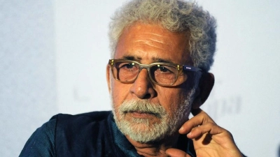 যে কারণে দেড় মাস গোসল করেননি নাসিরুদ্দিন শাহ