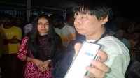 প্রেমিকাকে রেখে গভীর রাতে চলে গেলেন চীনা যুবক