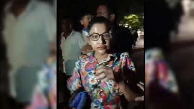 ইতালিতে অভিনেত্রী বাঁধনকে হেনস্তা
