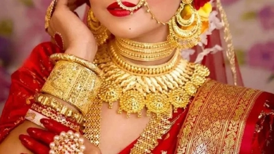 দেশের বাজারে আজ যে দামে বিক্রি হচ্ছে স্বর্ণ