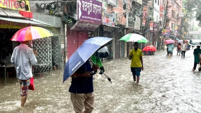 রাজধানীতে আজও তুমুল বৃষ্টির আভাস