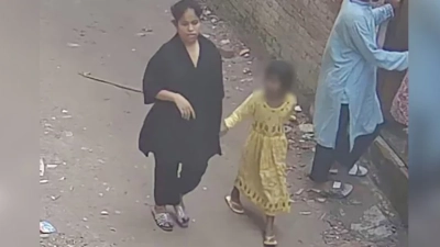 সিসিটিভিতে ধরা পড়েছে শিশুকে নিয়ে যাওয়ার দৃশ্য, দুদিনেও মেলেনি সন্ধান