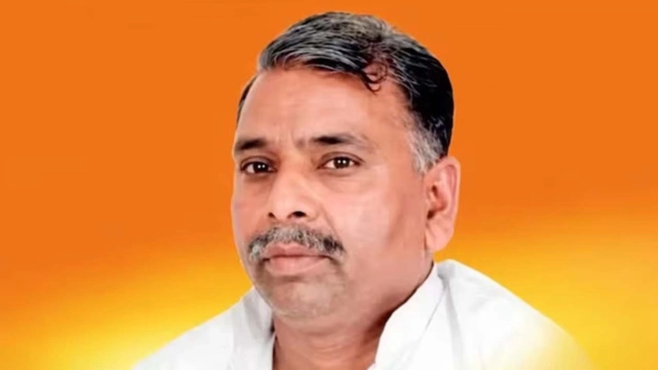 সাত তলা থেকে পড়ে বিজেপি নেতার রহস্যজনক মৃত্যু